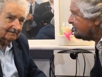 Mujica Grillo insieme