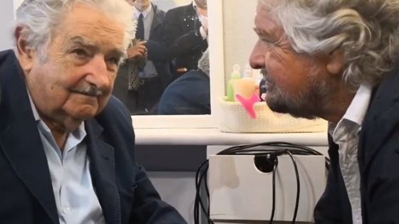Mujica Grillo insieme